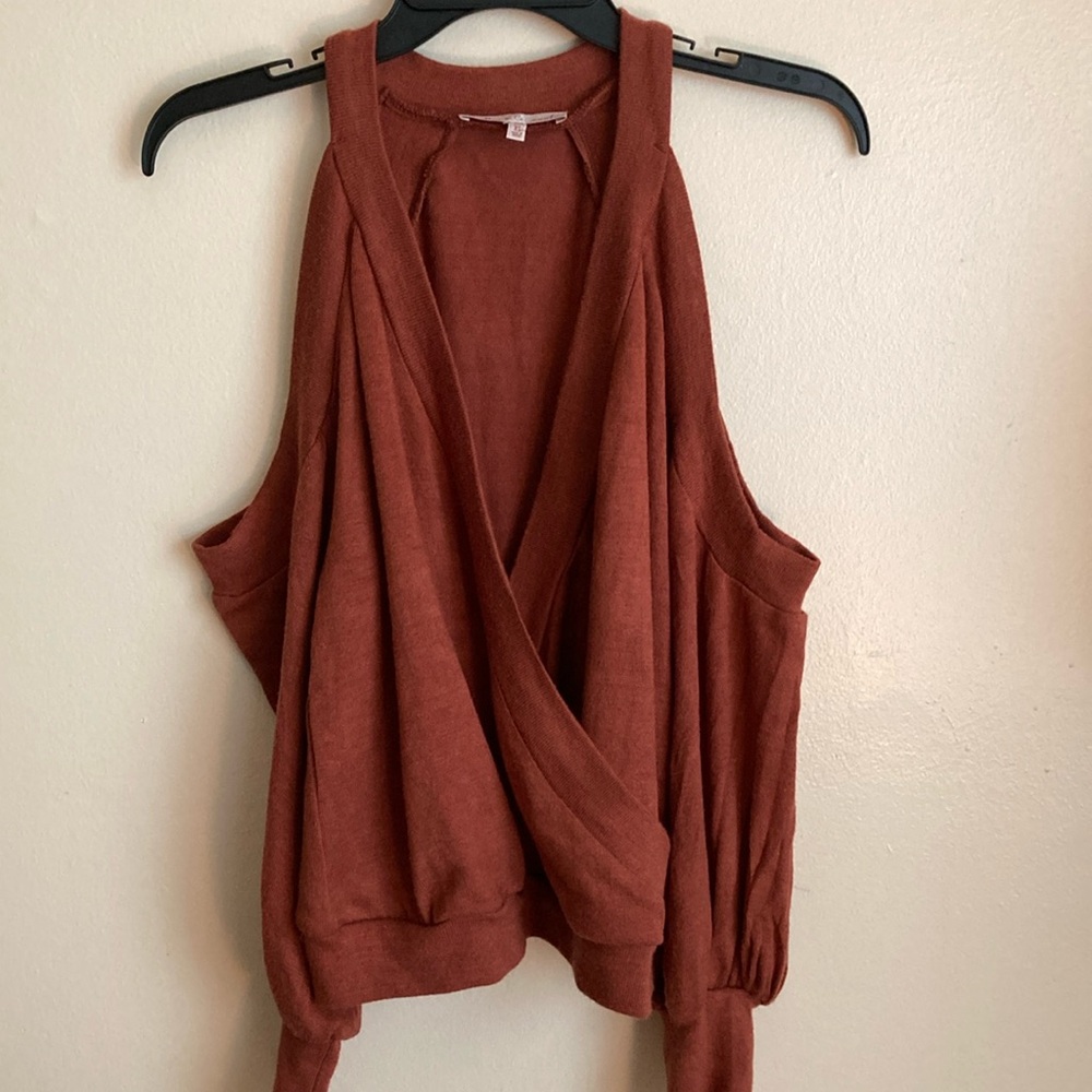 Willow and Root Top